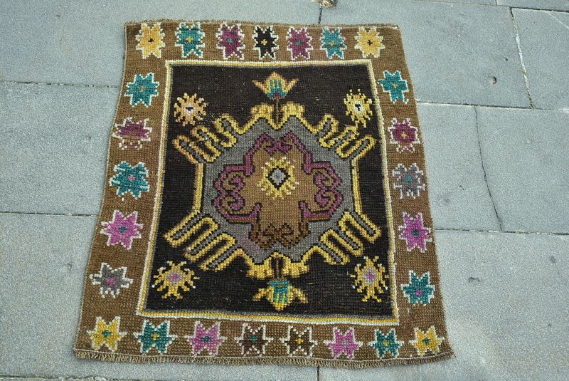 Vintage Turkish Mini Rug 2 x 2.4 ft