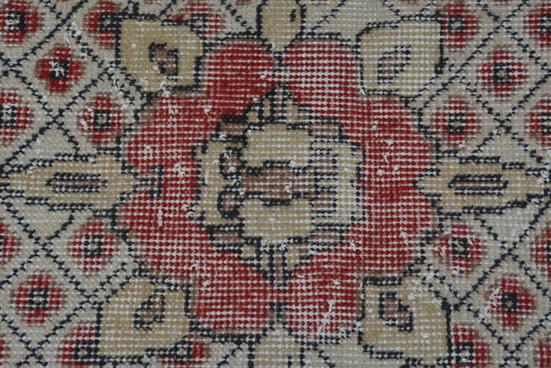 Vintage Turkish Accent Area rug 3.3 x 6.4 ft