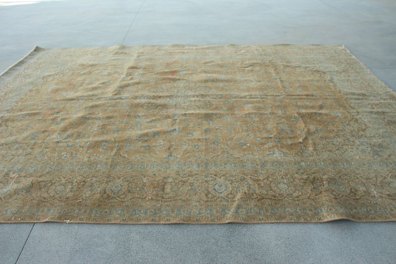 XL Vintage Turkish Accent Area Rug 10.2 x 13.5 ft