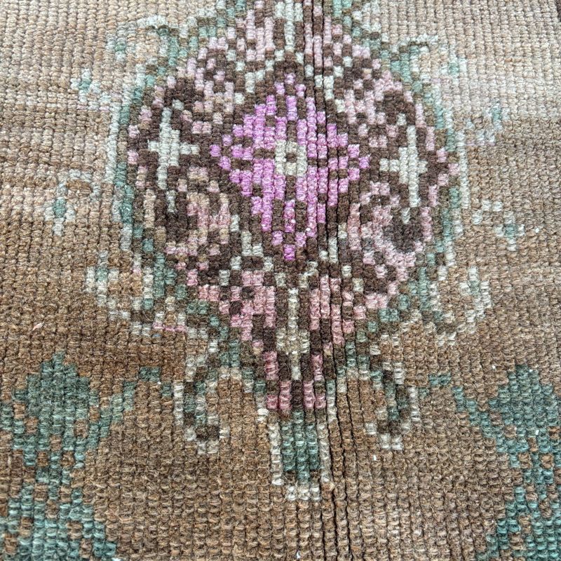 Vintage Turkish Mini Rug 1.5 x 2.8 ft