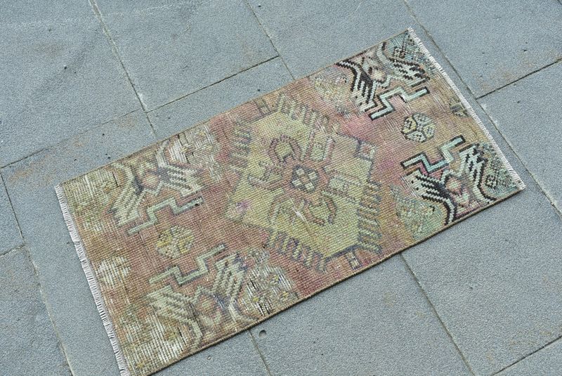 Vintage Turkish Mini Rug 1.3 x 2.6 ft