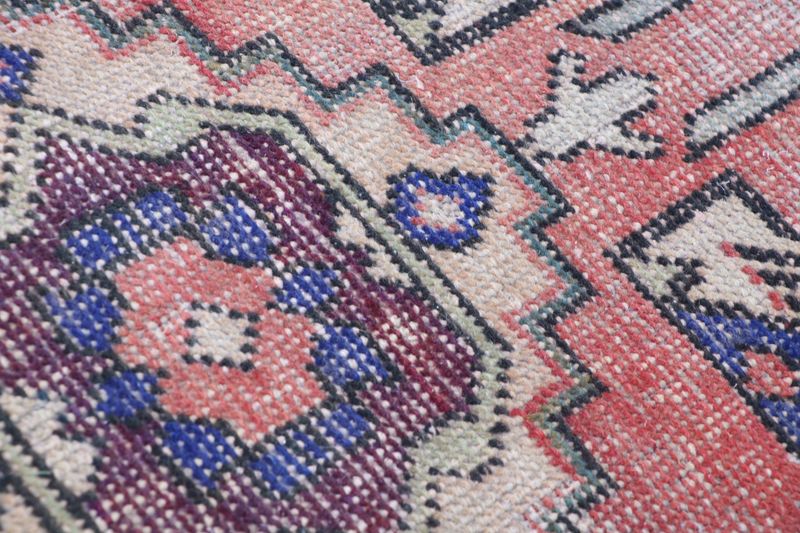 Vintage Turkish Mini Rug 1.4 x 2.6 ft