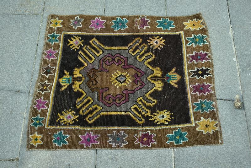 Vintage Turkish Mini Rug 2 x 2.4 ft