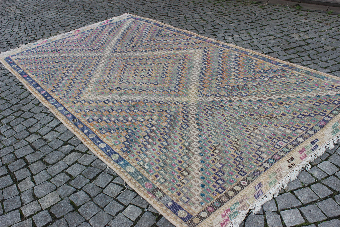 XL Vintage Turkish Accent Area Rug 6.2 x 11.1 ft