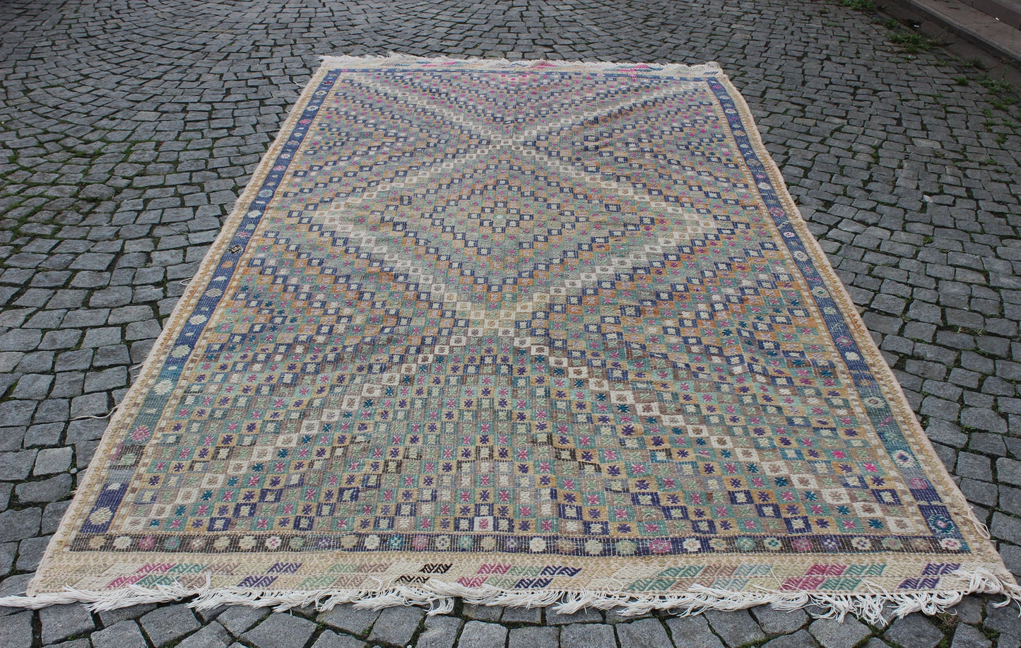 XL Vintage Turkish Accent Area Rug 6.2 x 11.1 ft