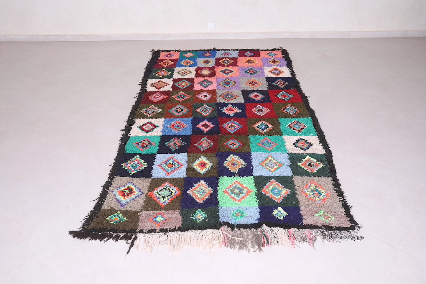 Vintage Moroccan Accent Area Rug 4.7 x 9.8 ft