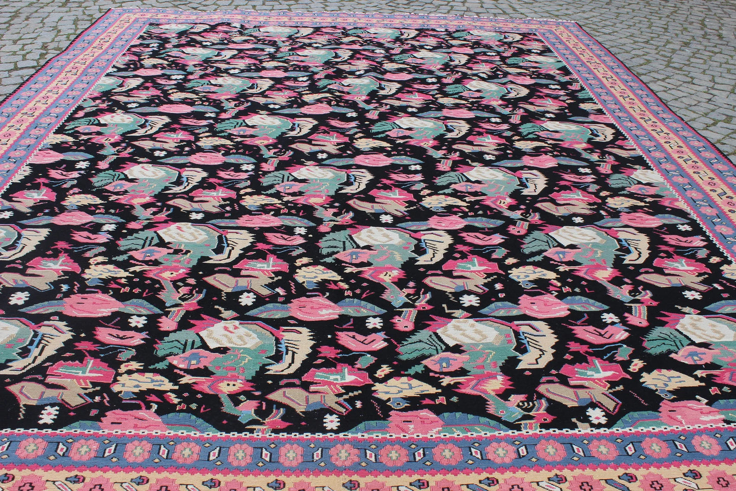 XL Vintage Soumak Accent Area Rug 8.8 x 11.5 ft