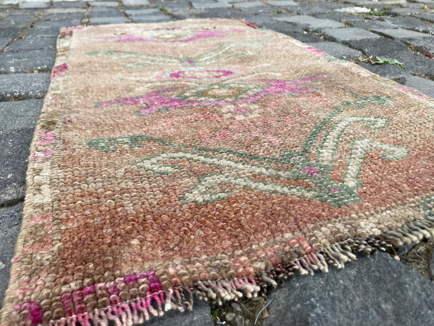 Vintage Turkish Mini Rug 1.4 x 2.5 ft