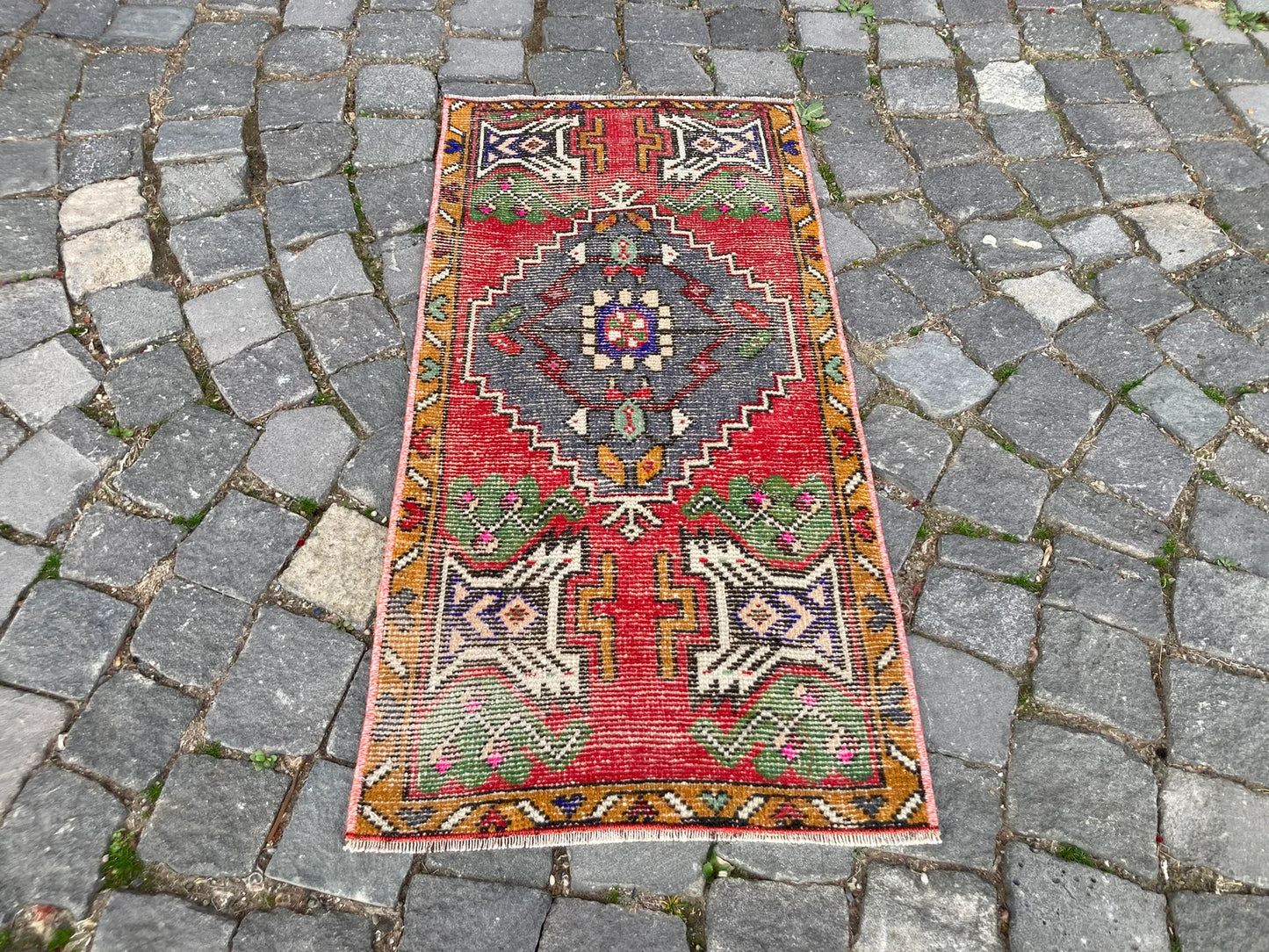 Vintage Turkish Mini Rug 1.6 x 3.2 ft