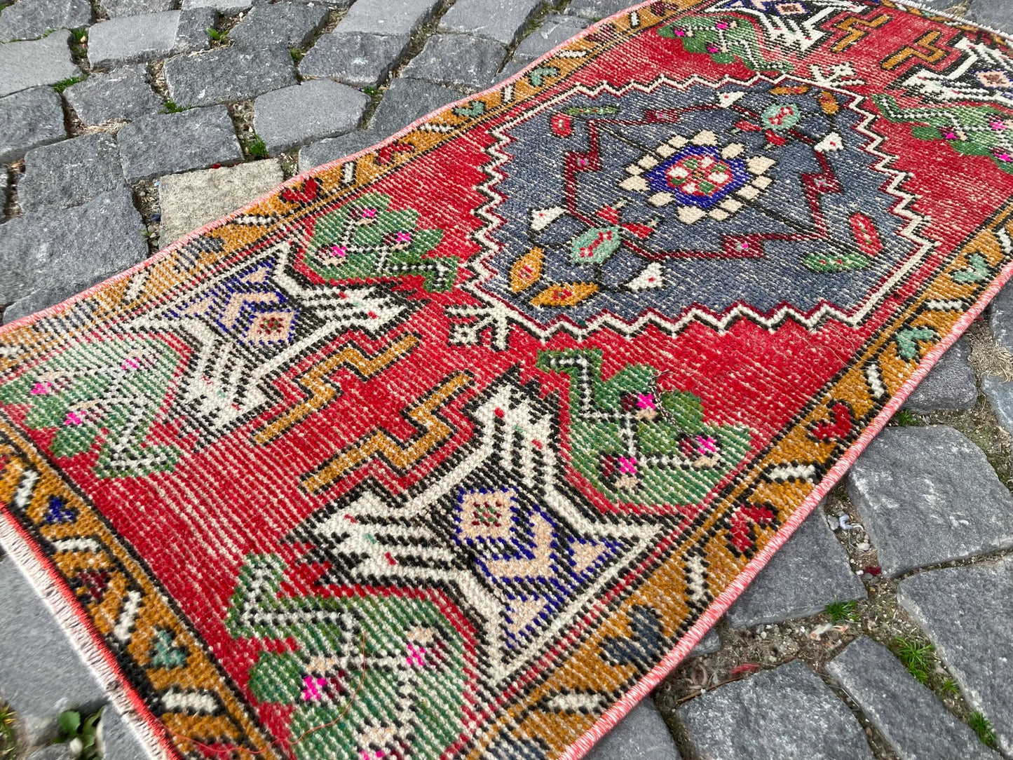 Vintage Turkish Mini Rug 1.6 x 3.2 ft