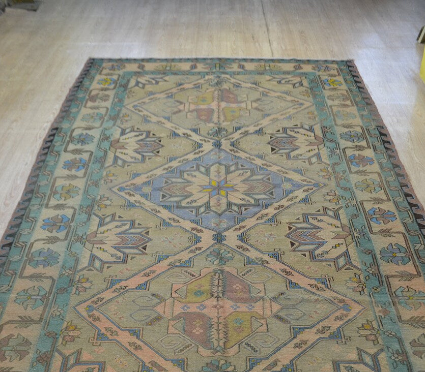 XL Vintage Soumak Accent Area Rug 5.7 x 10 ft