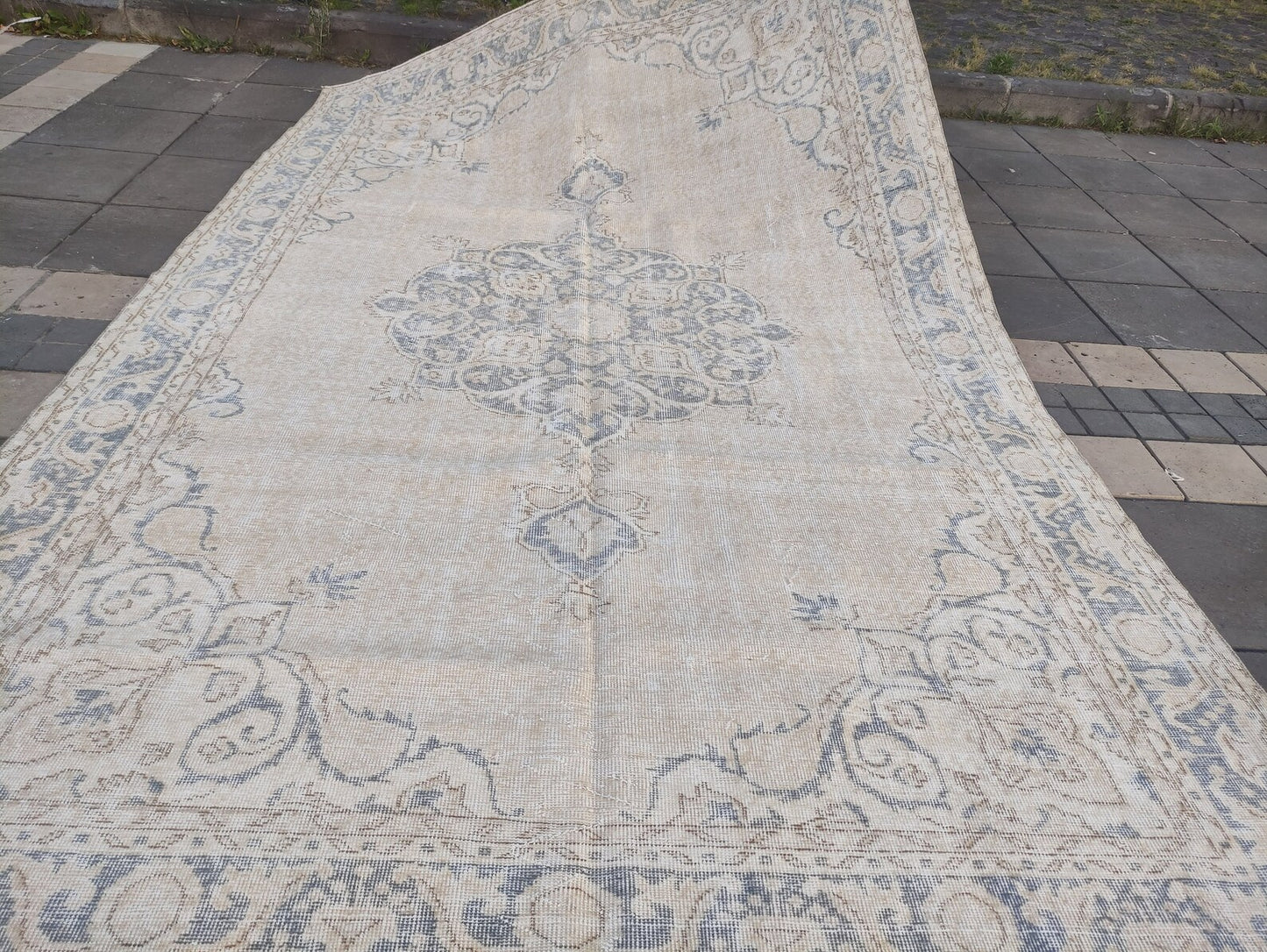 XL Vintage Turkish Accent Area Rug 6.6 x 10.2 ft