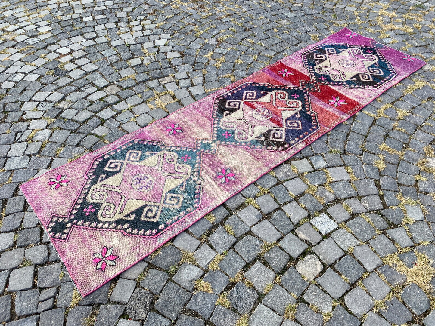 Vintage Turkish Runner Rug 2.5 x 9.4 ft