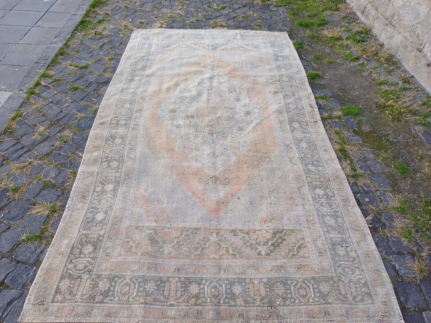 Vintage Turkish Accent Area rug 5.1 x 9 ft