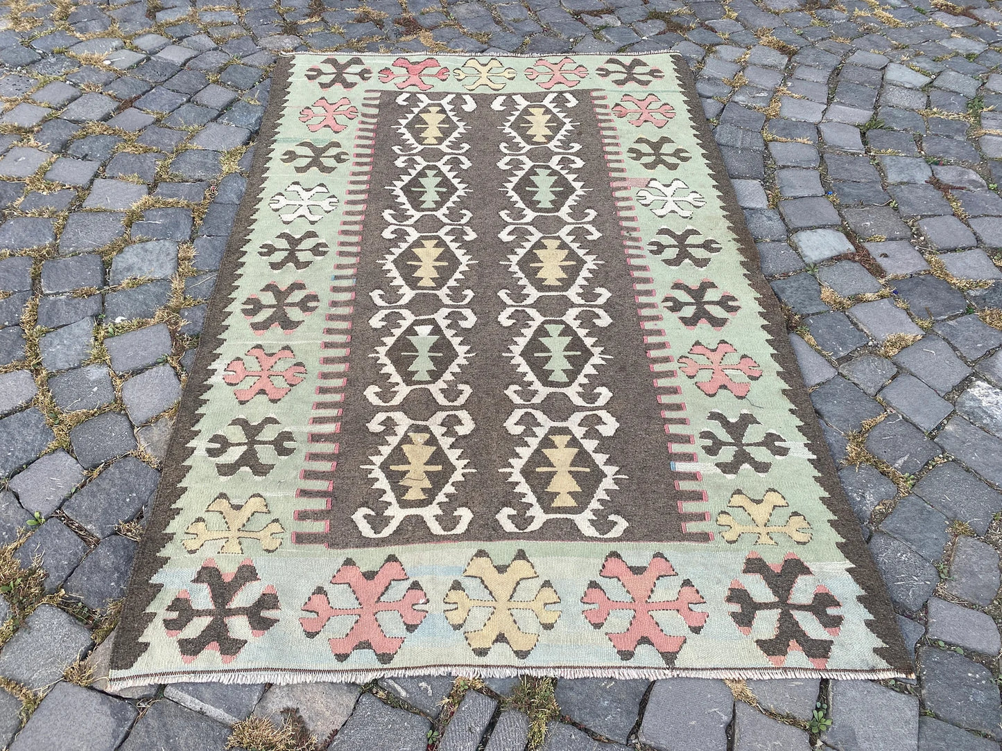 Vintage Turkish Accent Area rug 3.4 x 5.3 ft