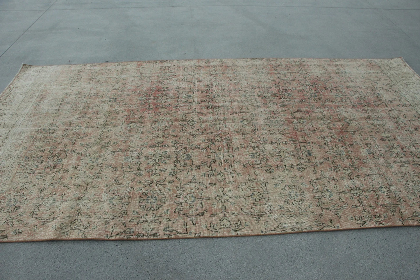 XL Vintage Turkish Accent Area Rug 5.5 x 10.6 ft