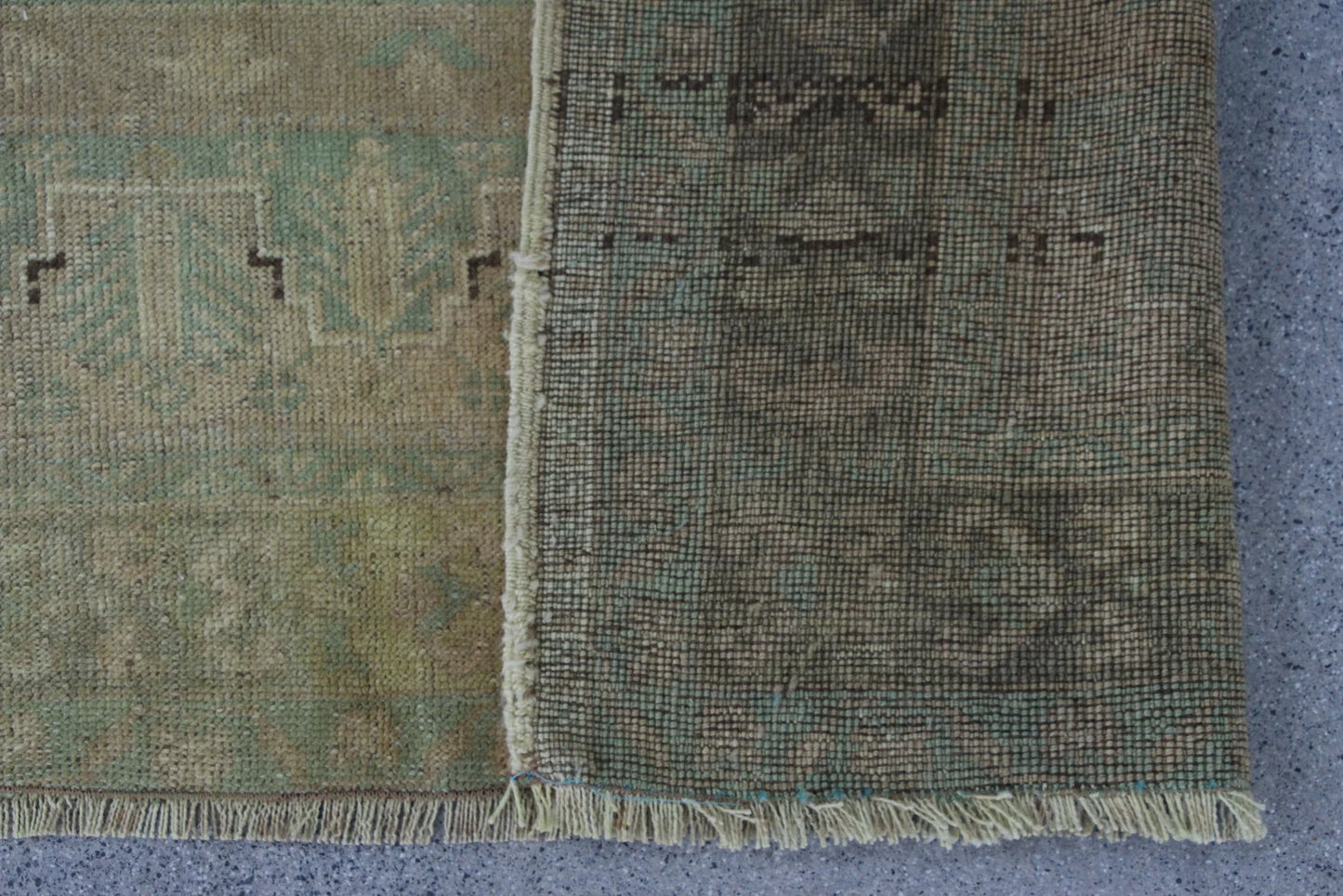 XL Vintage Turkish Accent Area Rug 5.1 x 8.7 ft
