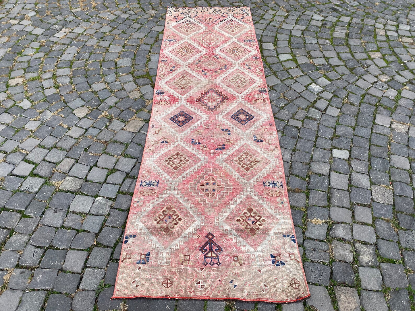 Vintage Turkish Runner Rug 2.8 x 9.4 ft