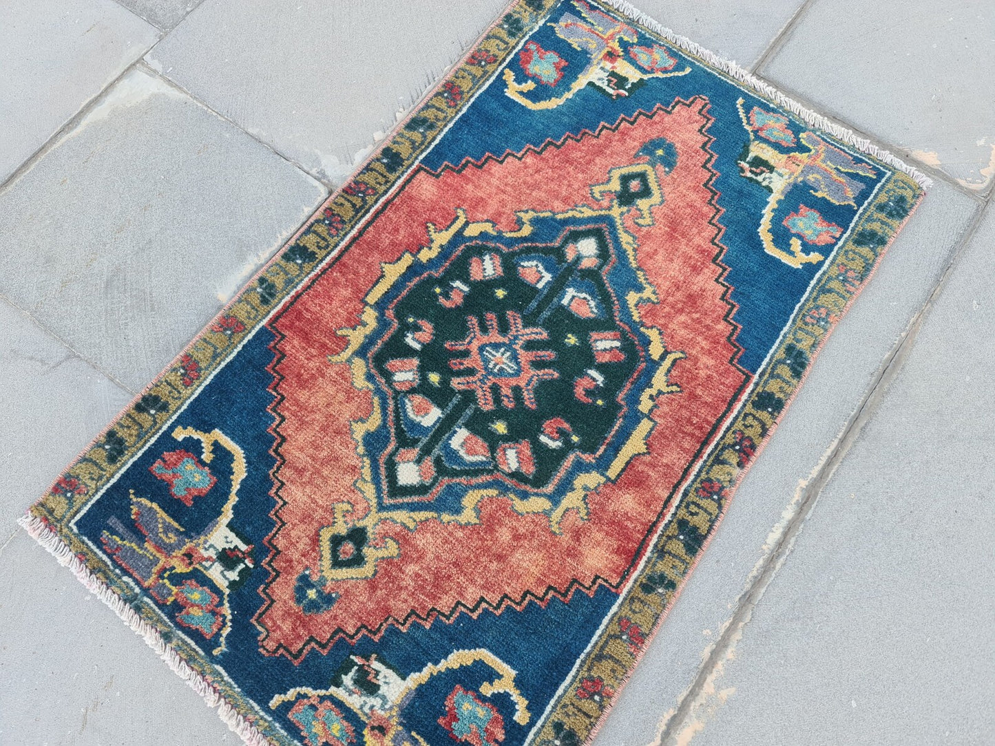 Vintage Turkish Mini Rug 1.8 x 2.9 ft