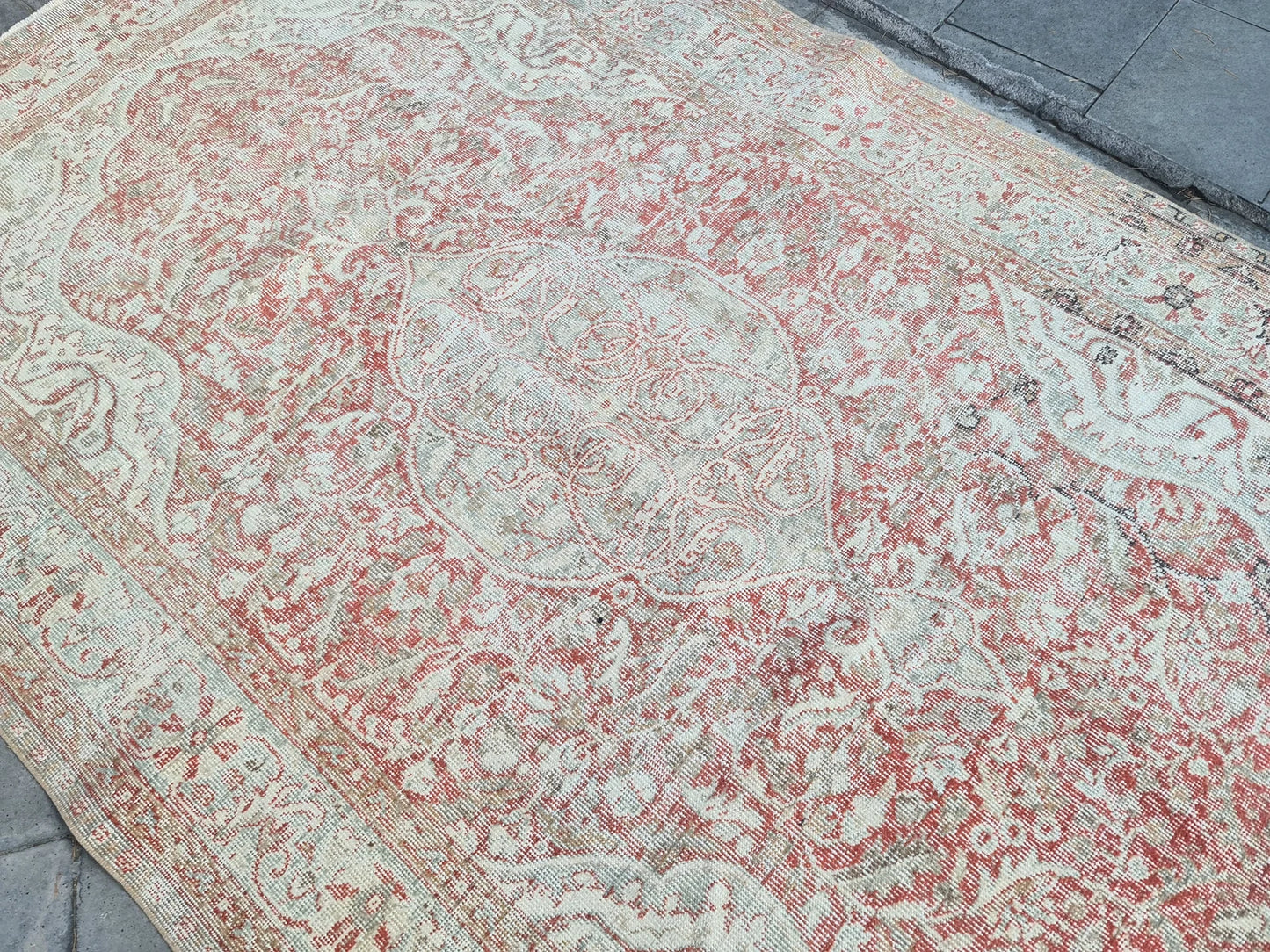 XL Vintage Turkish Accent Area Rug 5.5 x 9.2 ft