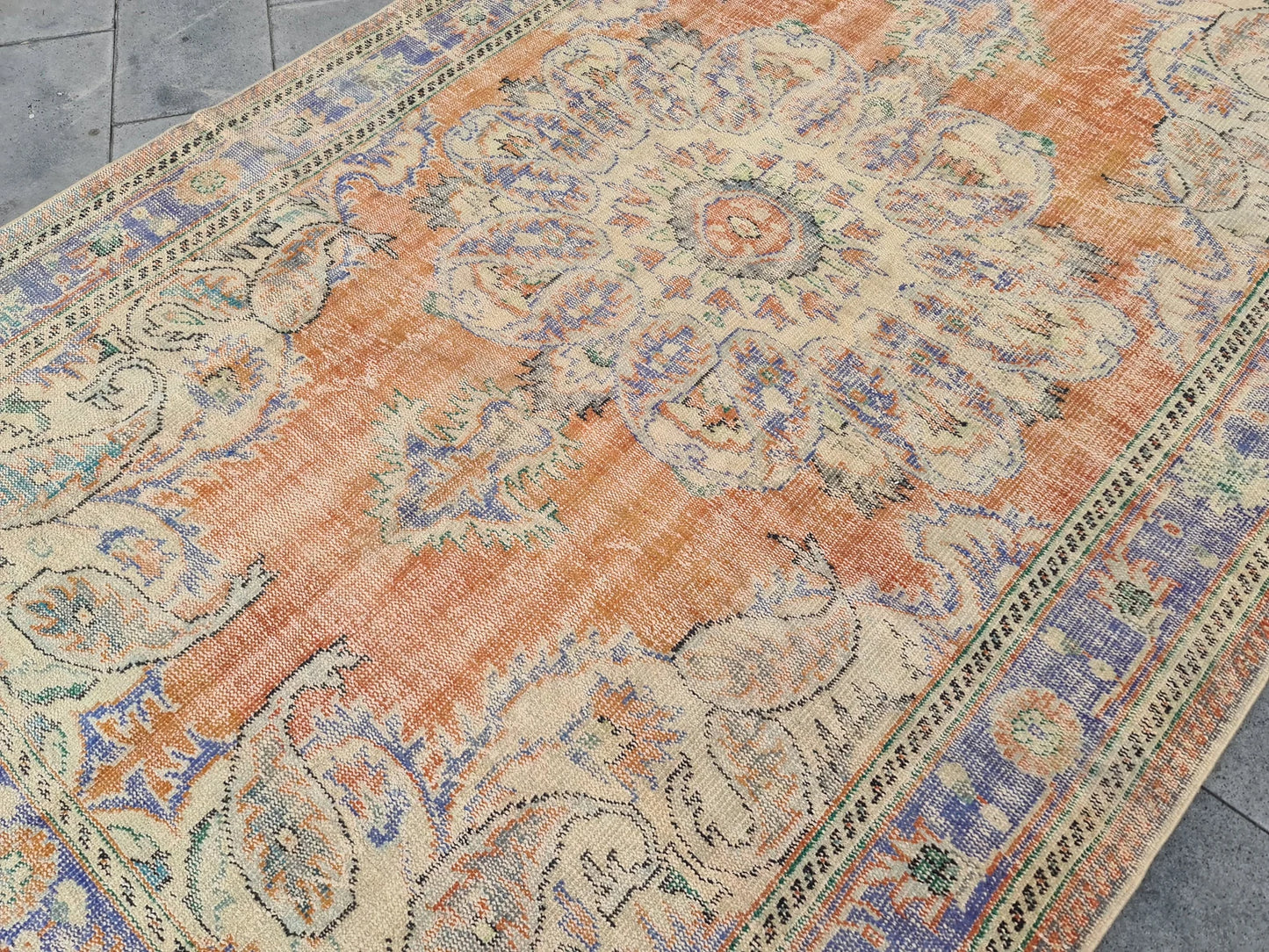 XL Vintage Turkish Accent Area Rug 6.4 x 10.2 ft
