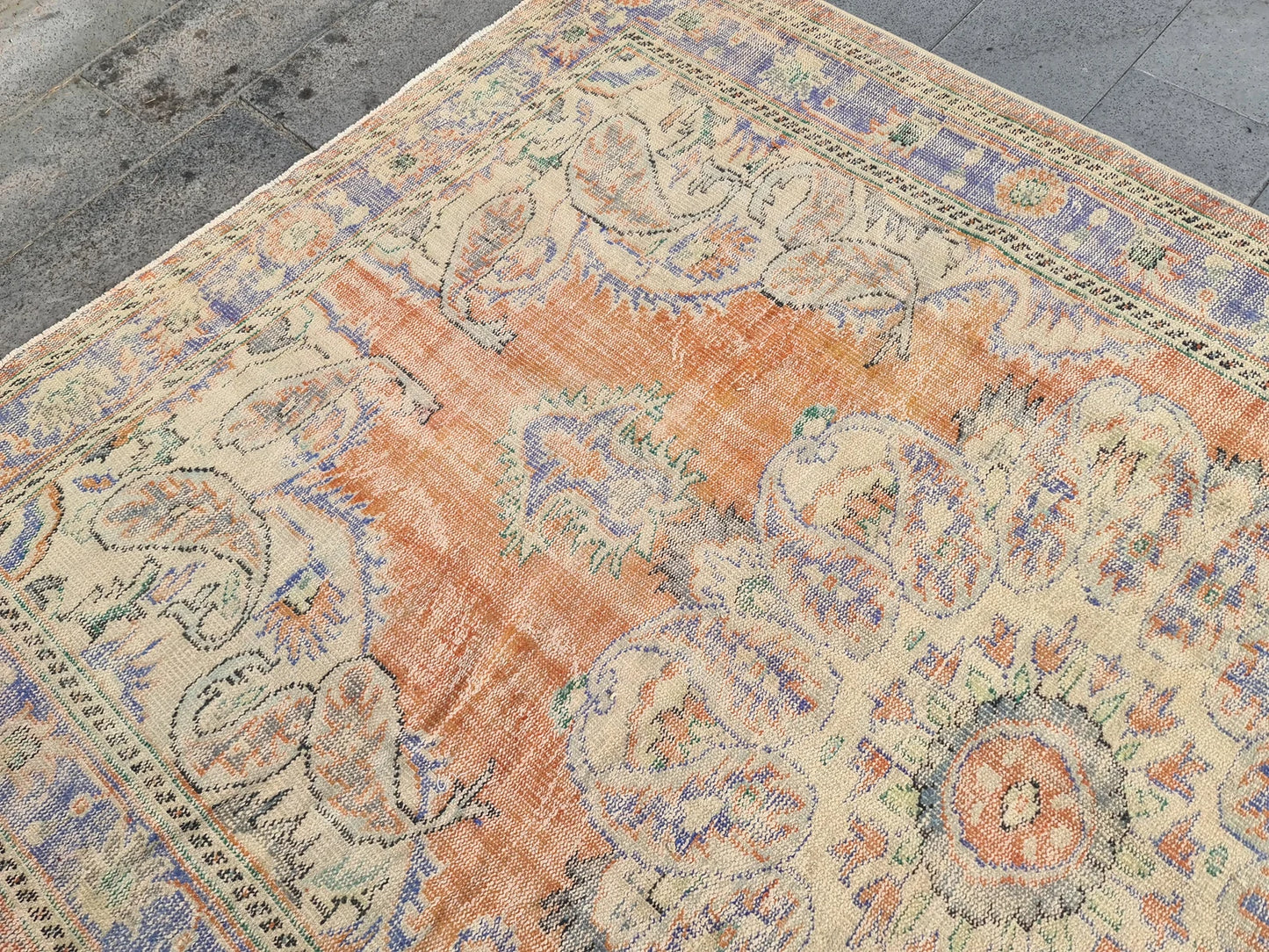 XL Vintage Turkish Accent Area Rug 6.4 x 10.2 ft