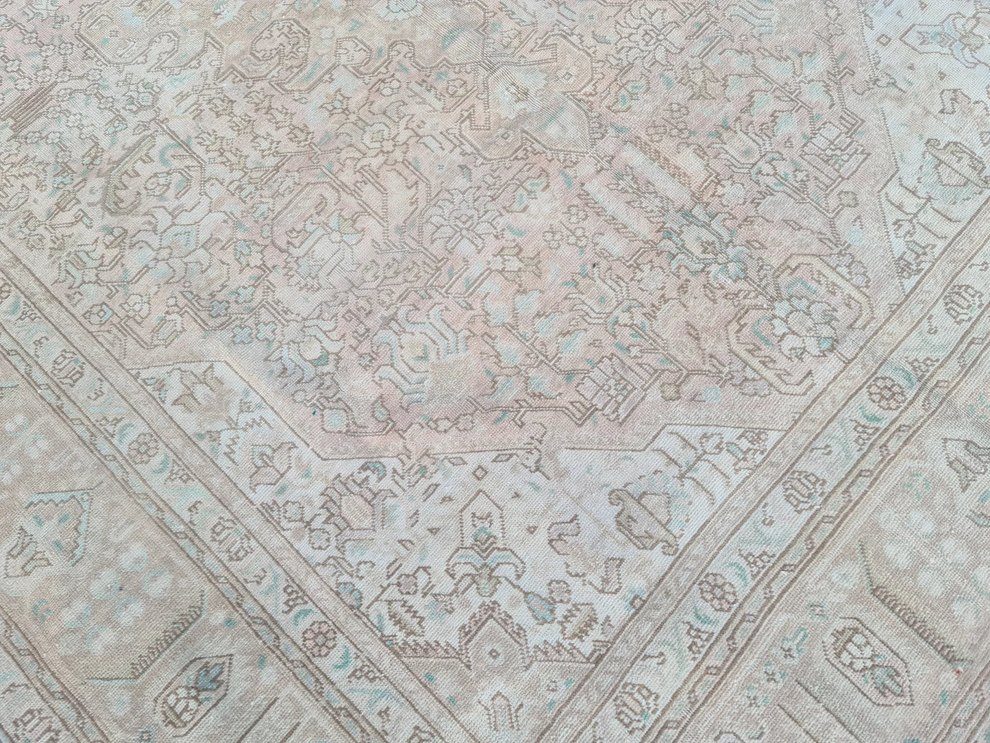 XL Vintage Turkish Accent Area Rug 6.3 x 9.7 ft