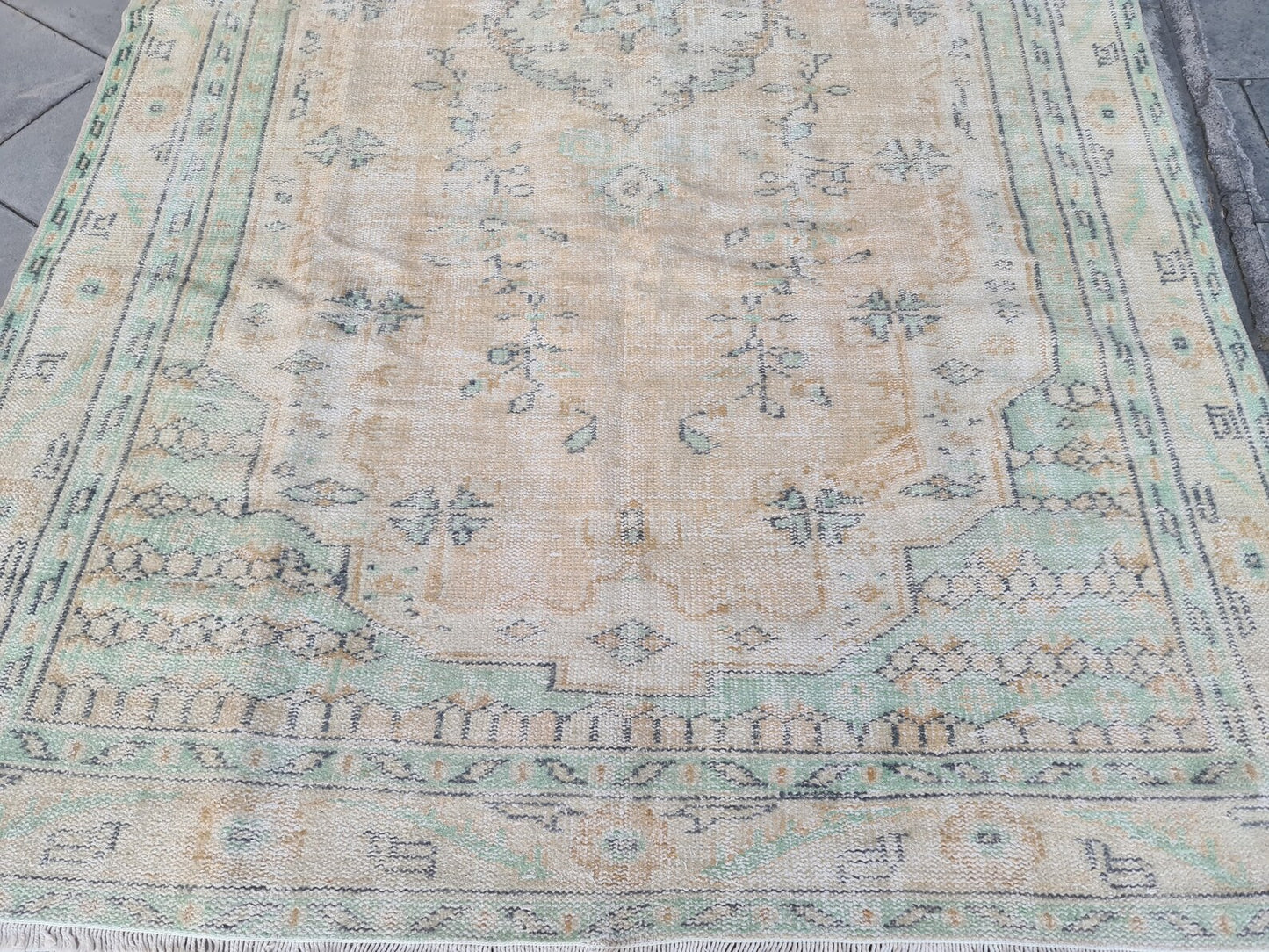 XL Vintage Turkish Accent Area Rug 6 x 9 ft