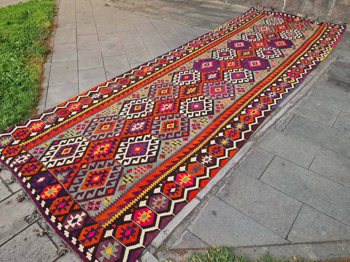 XL Vintage Turkish Accent Area Rug 5.4 x 16 ft
