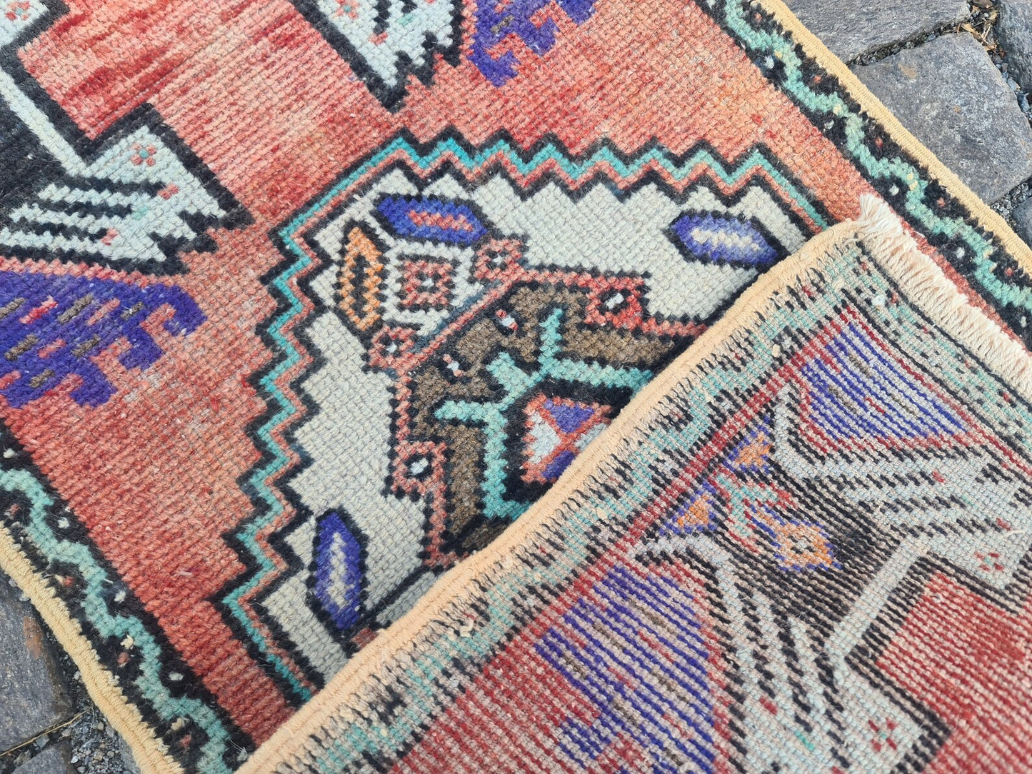 Vintage Turkish Mini Rug 1.6 x 3 ft
