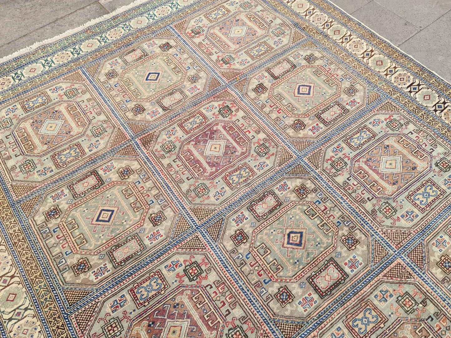XL Vintage Turkish Accent Area Rug 6.6 x 9.5 ft