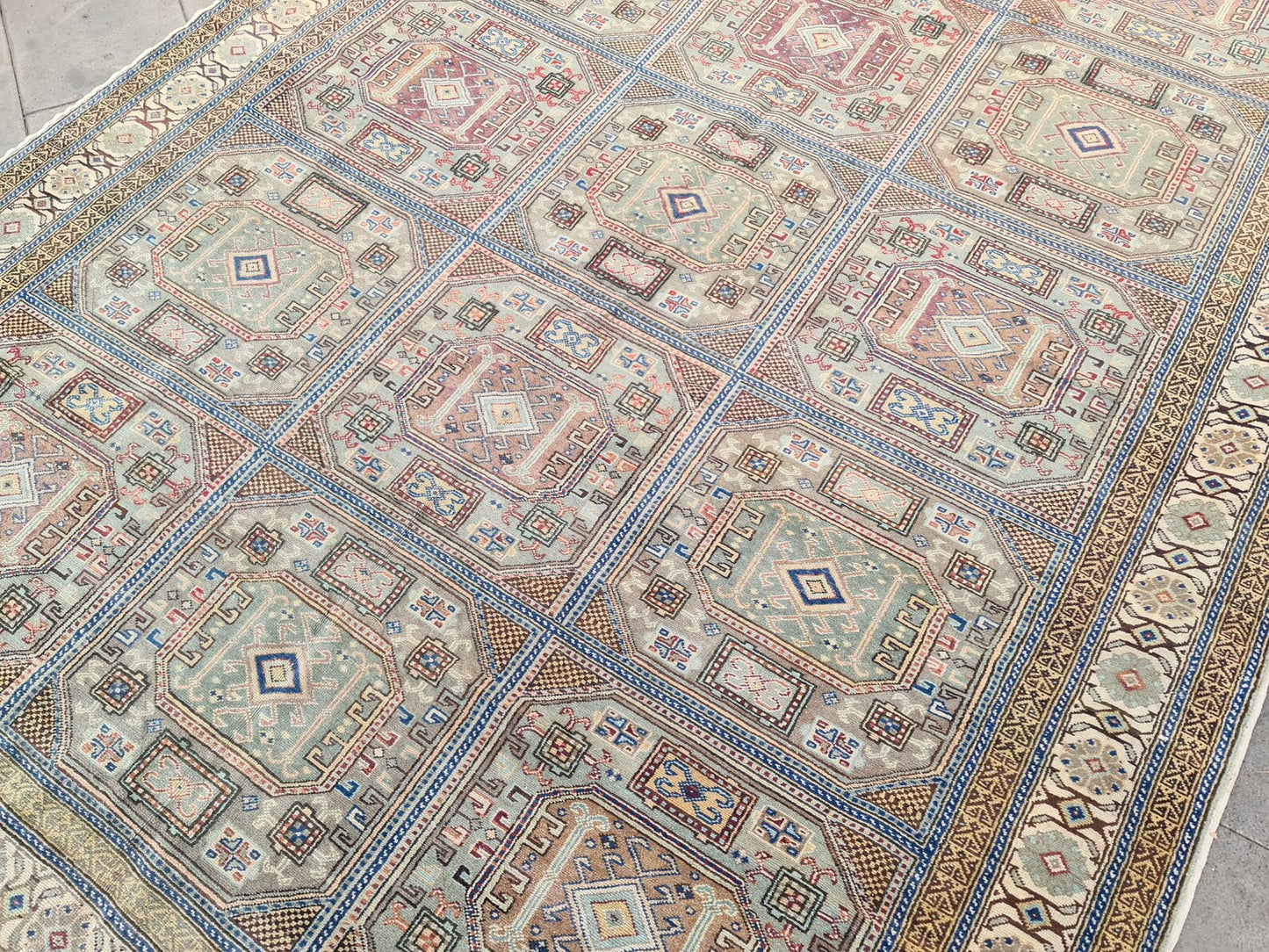 XL Vintage Turkish Accent Area Rug 6.6 x 9.5 ft