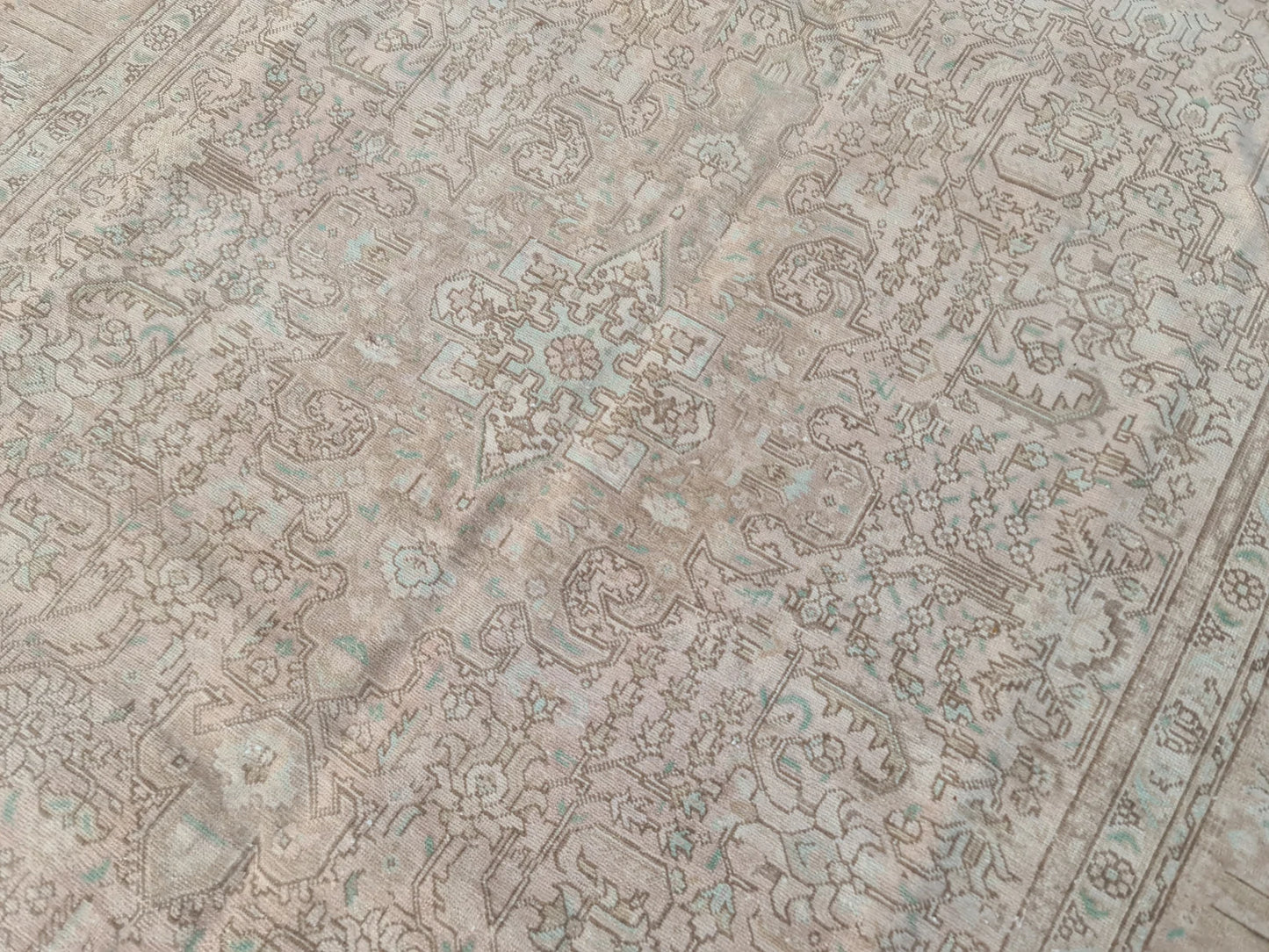 XL Vintage Turkish Accent Area Rug 6.3 x 9.7 ft