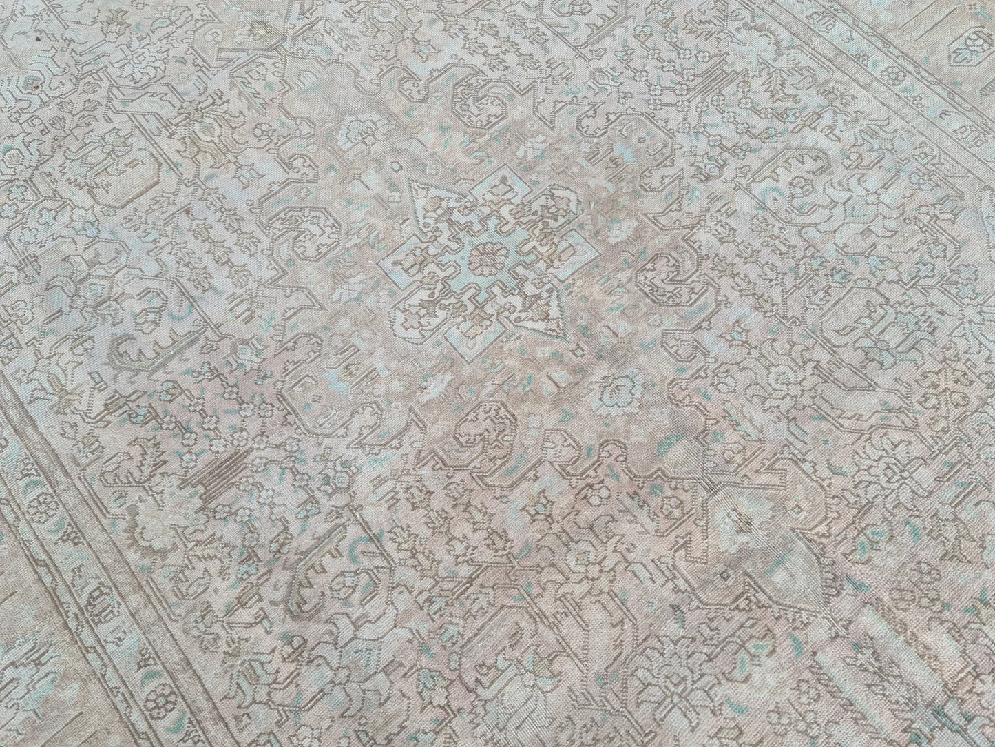 XL Vintage Turkish Accent Area Rug 6.3 x 9.7 ft