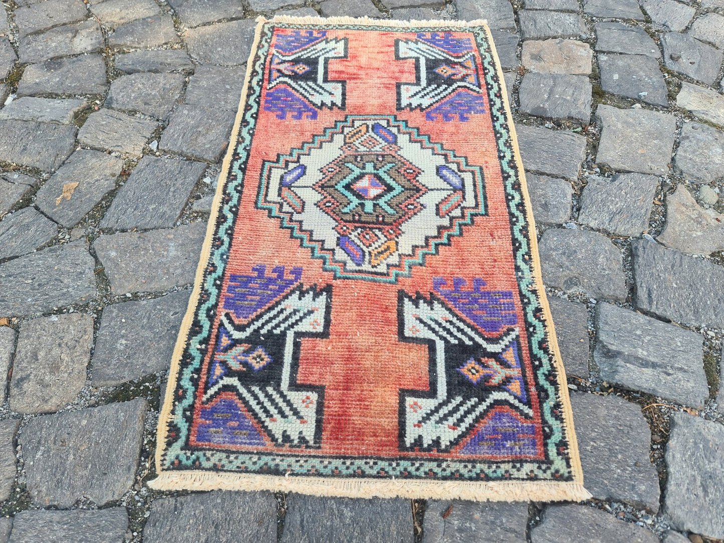 Vintage Turkish Mini Rug 1.6 x 3 ft