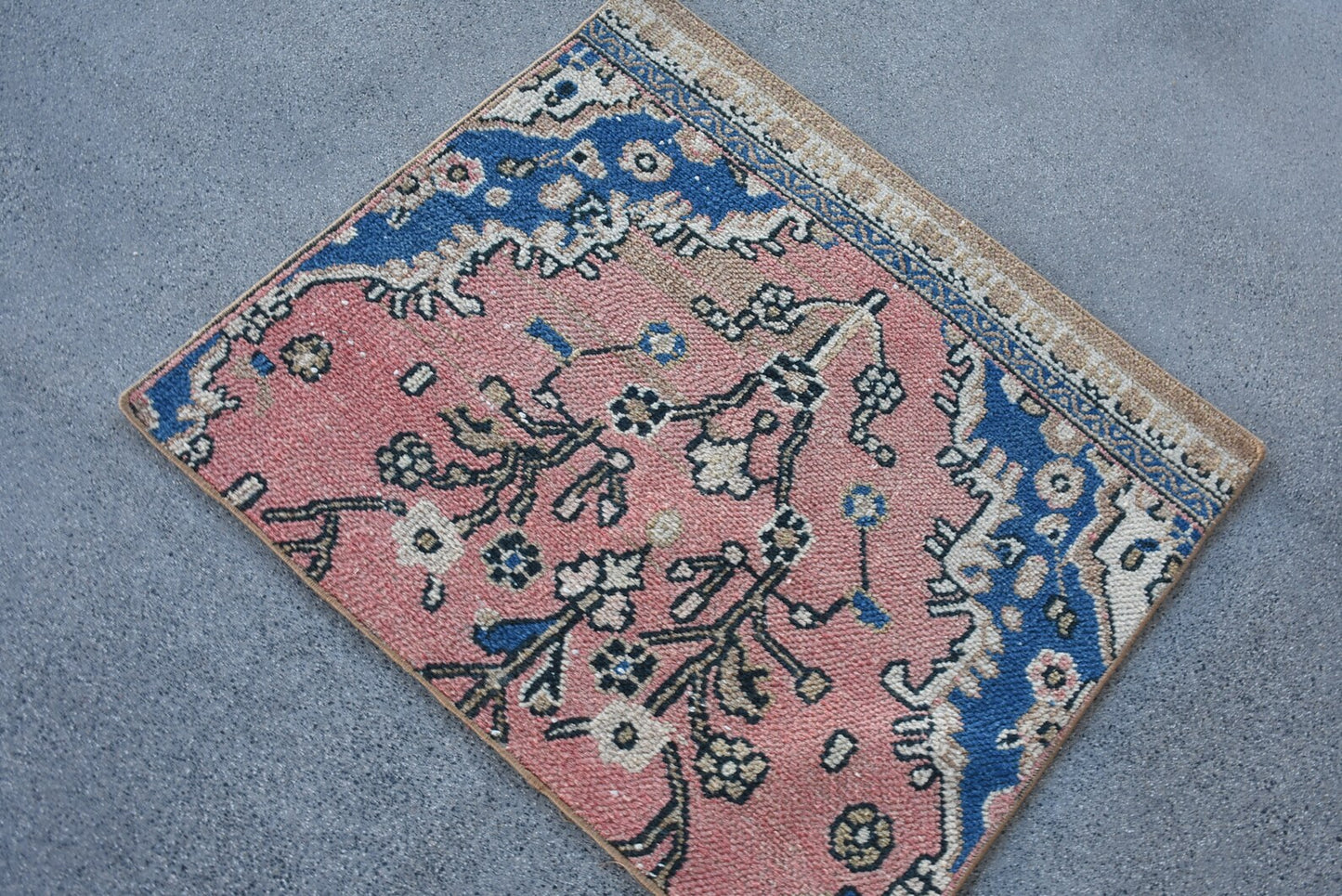 Vintage Turkish Mini Rug 2.3 x 2.6 ft