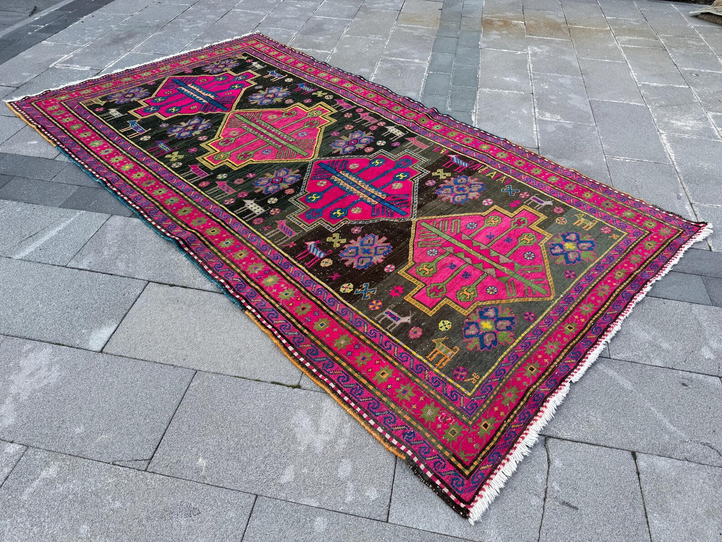 XL Vintage Turkish Accent Area Rug 5.5 x 9.5 ft