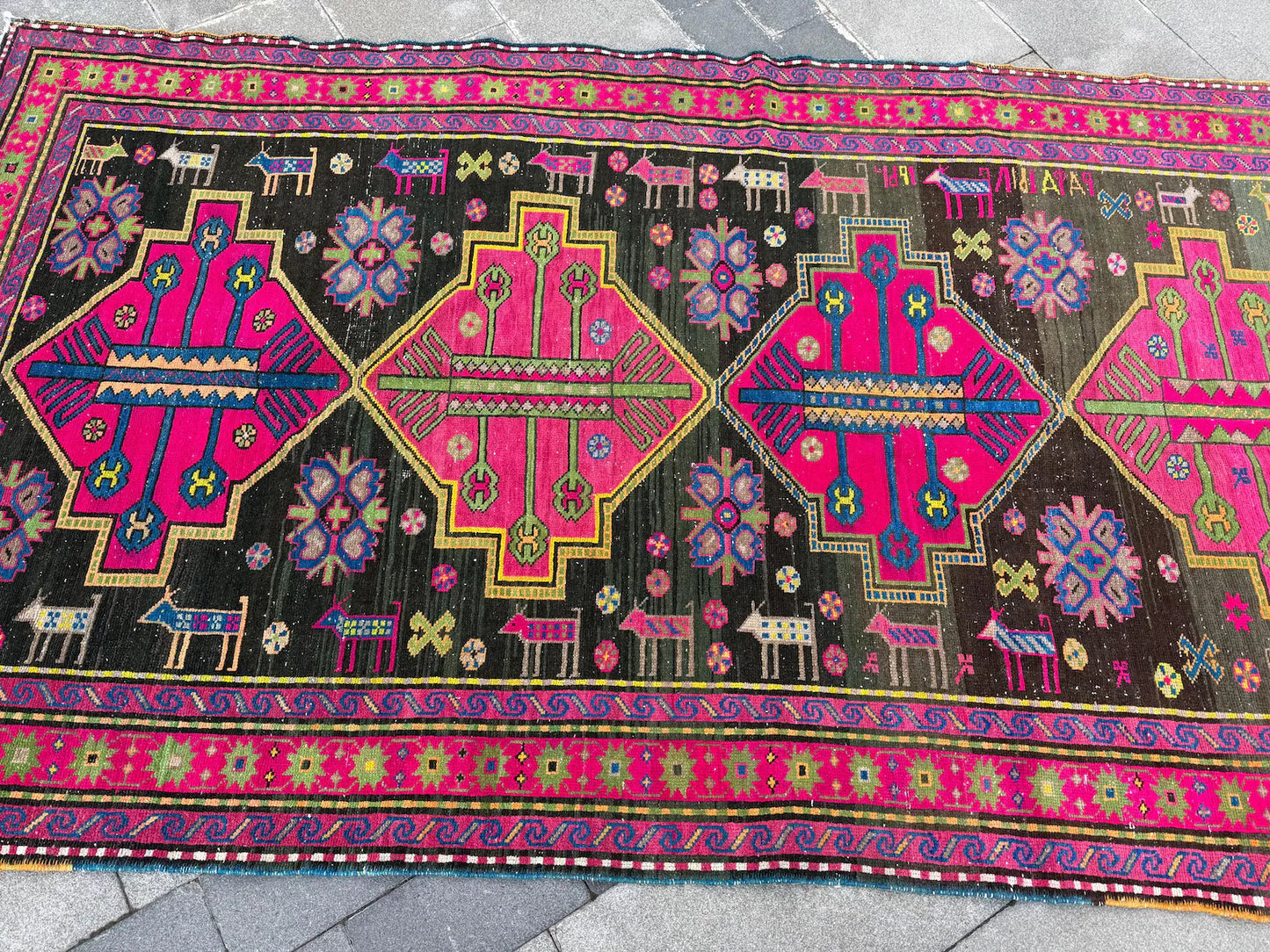 XL Vintage Turkish Accent Area Rug 5.5 x 9.5 ft