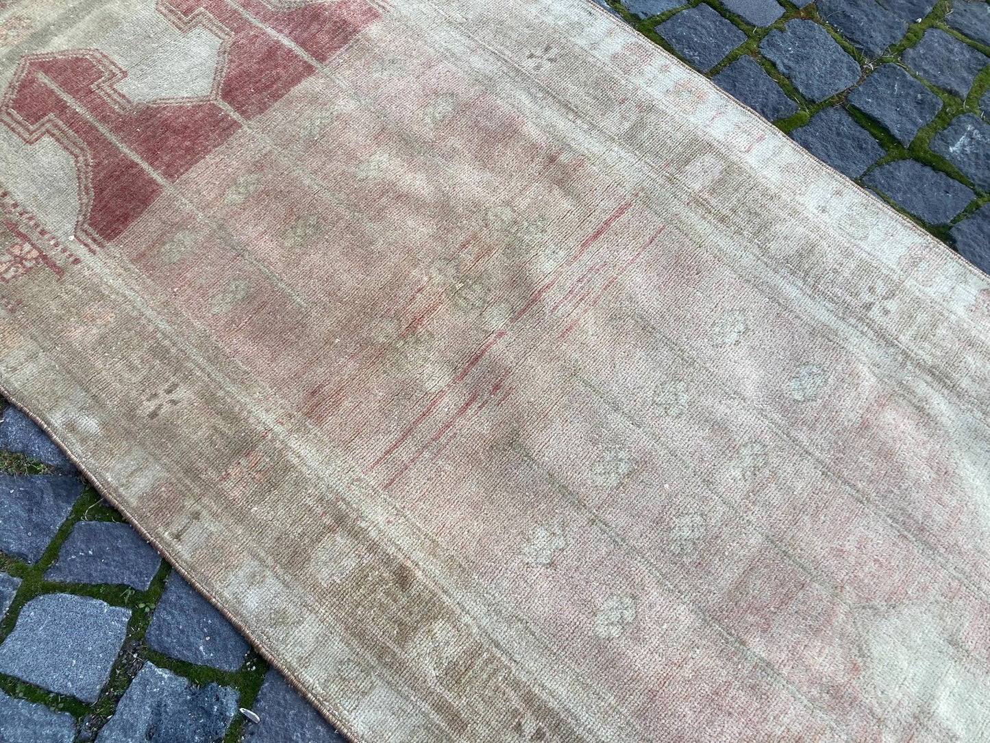 Vintage Turkish Accent Area rug 2.7 x 4.9 ft