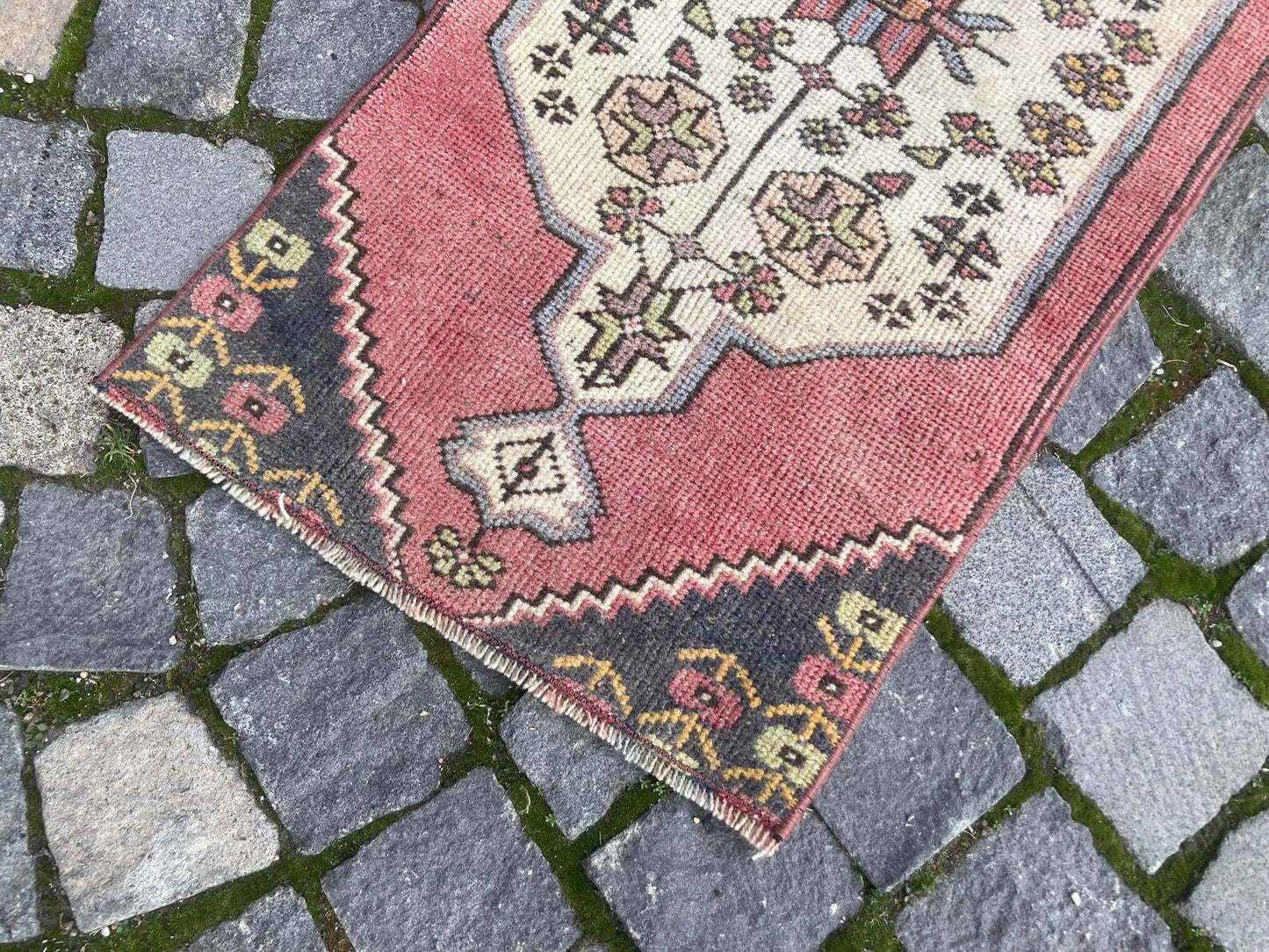 Vintage Turkish Mini Rug 1.4 x 2.9 ft