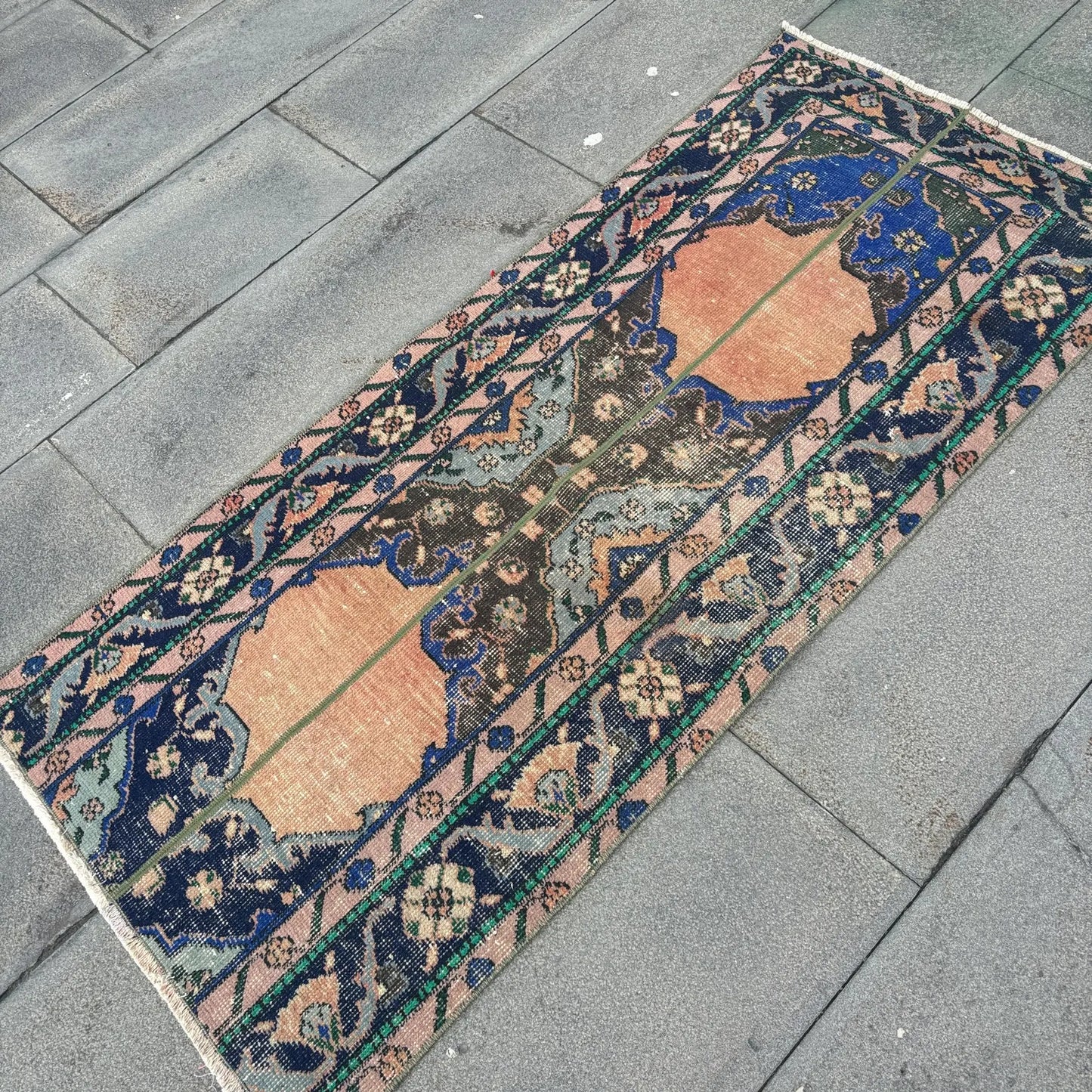 Vintage Turkish Accent Area rug 2.2 x 4.8 ft