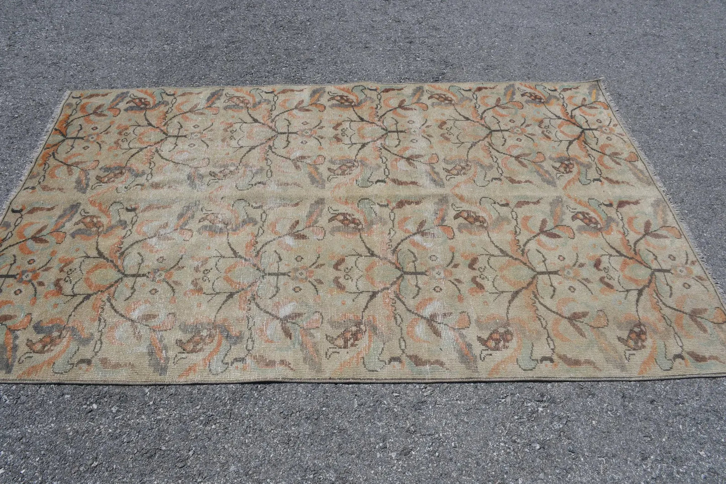 Vintage Turkish Accent Area rug 4.4 x 7.1 ft