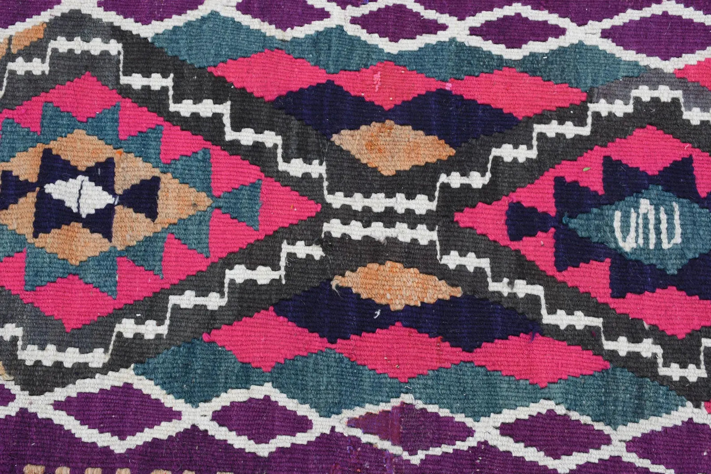 Vintage Turkish Runner Rug 2.5 x 5.6 ft