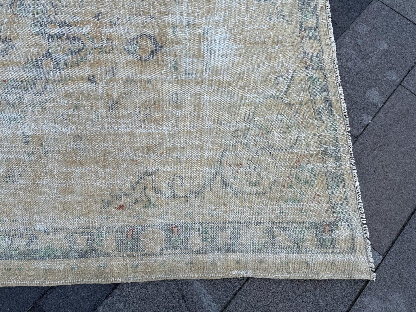 XL Vintage Turkish Accent Area Rug 6 x 8.8 ft