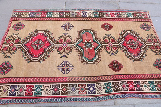 Vintage Turkish Accent Area rug 4.2 x 6.3 ft