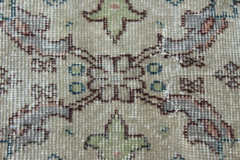 Vintage Turkish Mini Rug 1.6 x 3. 8ft