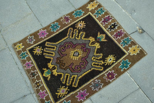 Vintage Turkish Mini Rug 2 x 2.4 ft