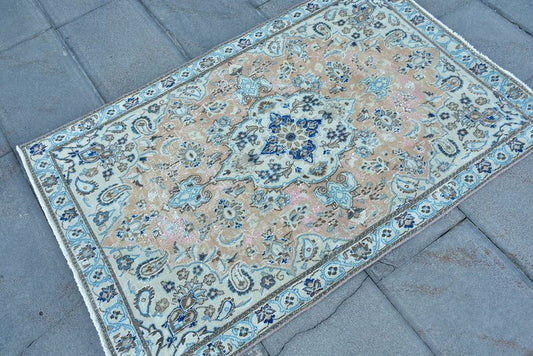 Vintage Persian Accent Area Rug 2.2 x 4.9 ft