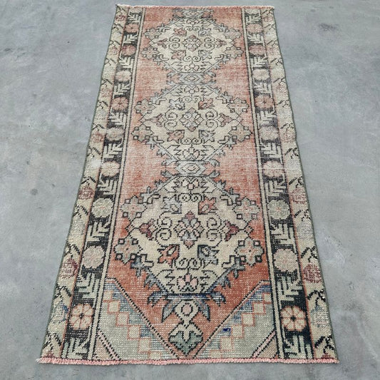 Vintage Turkish Runner Rug 2.9 x 6 ft
