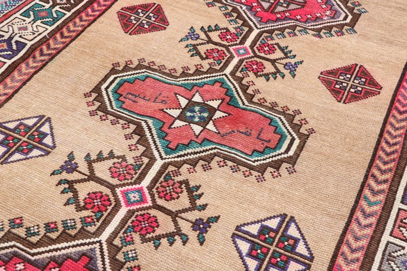 Vintage Turkish Accent Area rug 4.2 x 6.3 ft
